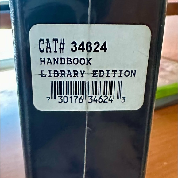 Boy Scouts of America Handbook, 2009 Library Collectors Edition New Sealed! - Picture 2 of 3